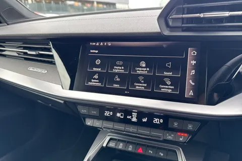 KS23YHF Audi A3 S3 TFSI Quattro Vorsprung 5dr S Tronic Thumbnail #50