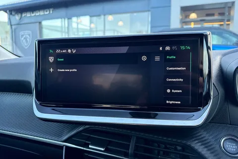 DE25UVK PEUGEOT 208 1.2 PureTech Allure Euro 6 (s/s) 5dr Thumbnail #50