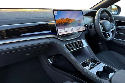  BYD Seal U 1.5 DM-i 18.3kWh Design CVT Auto AWD Euro 6 (s/s) 5dr Thumbnail #9