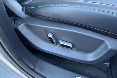  BYD Seal U 1.5 DM-i 18.3kWh Design CVT Auto AWD Euro 6 (s/s) 5dr Thumbnail #41