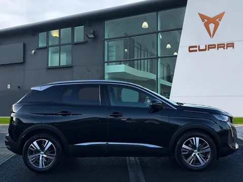 MW22HXO PEUGEOT 3008 1.2 PureTech Allure Premium Euro 6 (s/s) 5dr Thumbnail #3