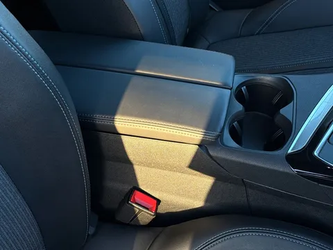 MW22HXO PEUGEOT 3008 1.2 PureTech Allure Premium Euro 6 (s/s) 5dr Thumbnail #32