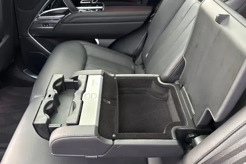 BA73YRT Land Rover Range Rover 3.0 D300 SE 4dr Auto Thumbnail #42