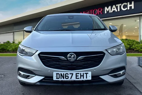 DN67EHT Vauxhall Insignia 2.0 Turbo D BlueInjection SRi Nav Grand Sport Euro 6 (s/s) 5dr Thumbnail #6