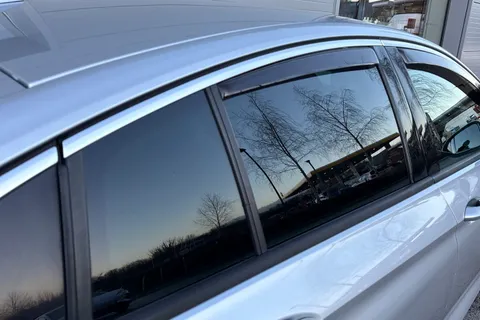 DN67EHT Vauxhall Insignia 2.0 Turbo D BlueInjection SRi Nav Grand Sport Euro 6 (s/s) 5dr Thumbnail #33