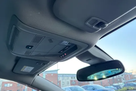 DN67EHT Vauxhall Insignia 2.0 Turbo D BlueInjection SRi Nav Grand Sport Euro 6 (s/s) 5dr Thumbnail #60