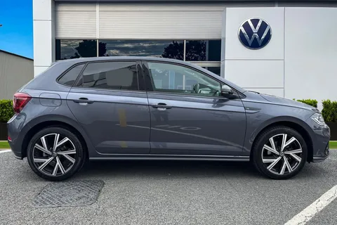 DC25NJJ Volkswagen Polo 1.0 TSI 115 Black Edition 5dr DSG |  Heated Seats | Adaptive Cruise Control Thumbnail #3