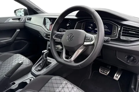 DC25NJJ Volkswagen Polo 1.0 TSI 115 Black Edition 5dr DSG |  Heated Seats | Adaptive Cruise Control Thumbnail #14