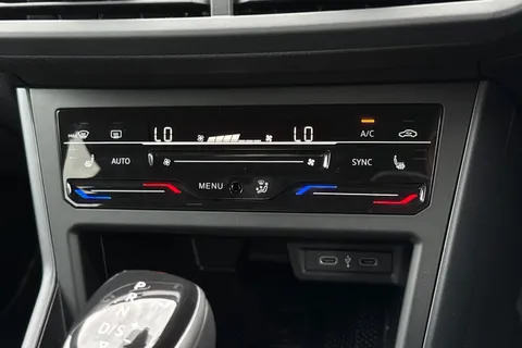 DC25NJJ Volkswagen Polo 1.0 TSI 115 Black Edition 5dr DSG |  Heated Seats | Adaptive Cruise Control Thumbnail #22