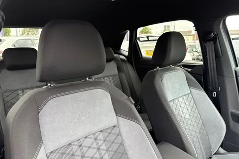 DC25NJJ Volkswagen Polo 1.0 TSI 115 Black Edition 5dr DSG |  Heated Seats | Adaptive Cruise Control Thumbnail #24