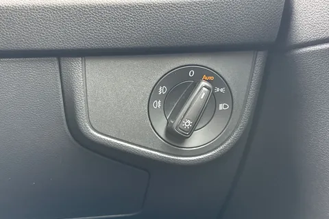 DC25NJJ Volkswagen Polo 1.0 TSI 115 Black Edition 5dr DSG |  Heated Seats | Adaptive Cruise Control Thumbnail #27