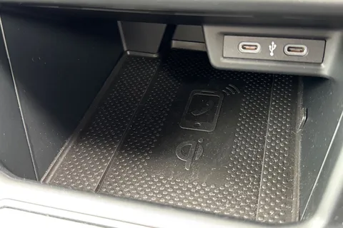 DC25NJJ Volkswagen Polo 1.0 TSI 115 Black Edition 5dr DSG |  Heated Seats | Adaptive Cruise Control Thumbnail #41