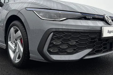 KM75BSV Volkswagen Golf 1.5 TSI 272 GTE eHybrid 5dr DSG **VAT QUALIFYING** Thumbnail #9