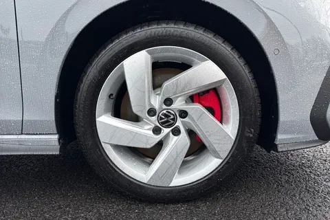 KM75BSV Volkswagen Golf 1.5 TSI 272 GTE eHybrid 5dr DSG **VAT QUALIFYING** Thumbnail #10