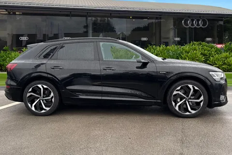 RK71MHM Audi e-tron Black Edition 50 quattro 230,00 kW Thumbnail #3