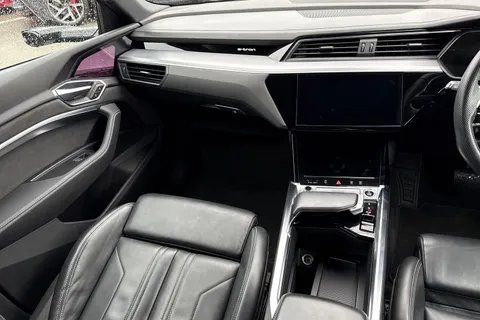 RK71MHM Audi e-tron Black Edition 50 quattro 230,00 kW Thumbnail #20