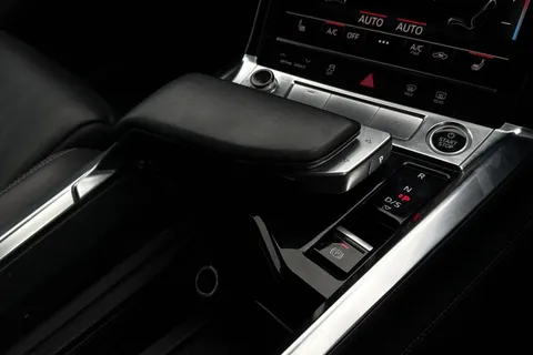 RK71MHM Audi e-tron Black Edition 50 quattro 230,00 kW Thumbnail #23
