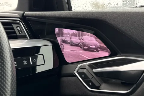 RK71MHM Audi e-tron Black Edition 50 quattro 230,00 kW Thumbnail #39