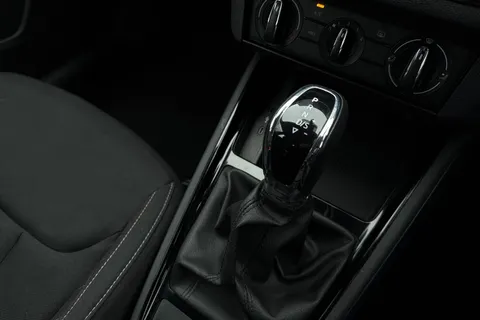 20 of 52 for Škoda Kamiq 1.0 TSI SE DSG Euro 6 (s/s) 5dr