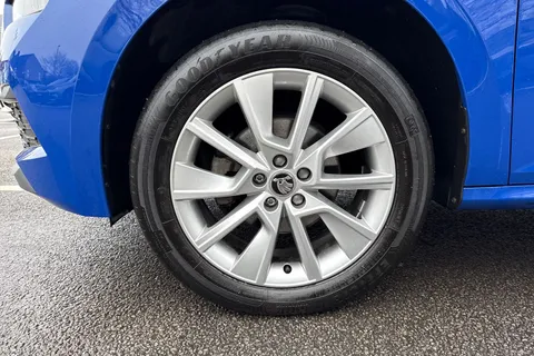 24 of 52 for Škoda Kamiq 1.0 TSI SE DSG Euro 6 (s/s) 5dr