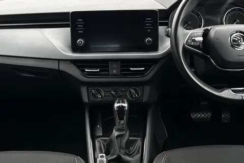 33 of 52 for Škoda Kamiq 1.0 TSI SE DSG Euro 6 (s/s) 5dr