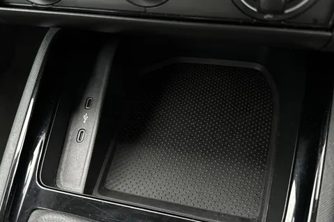 34 of 52 for Škoda Kamiq 1.0 TSI SE DSG Euro 6 (s/s) 5dr