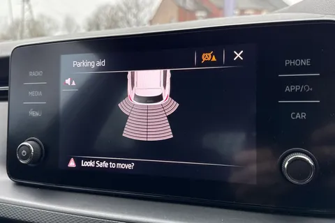 35 of 52 for Škoda Kamiq 1.0 TSI SE DSG Euro 6 (s/s) 5dr