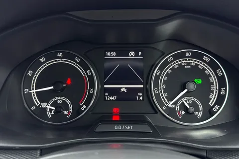 40 of 52 for Škoda Kamiq 1.0 TSI SE DSG Euro 6 (s/s) 5dr