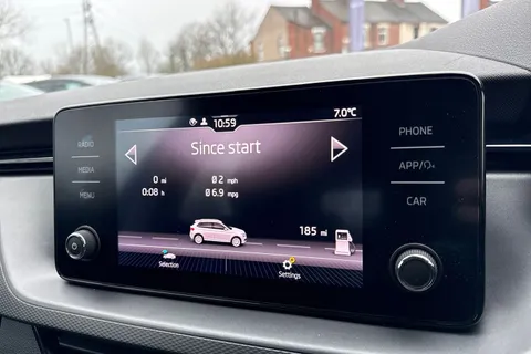 45 of 52 for Škoda Kamiq 1.0 TSI SE DSG Euro 6 (s/s) 5dr