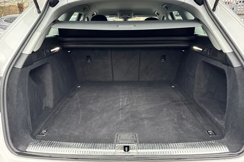 10 of 58 for Audi A4 Avant 2.0 TFSI 35 Technik S Tronic Euro 6 (s/s) 5dr