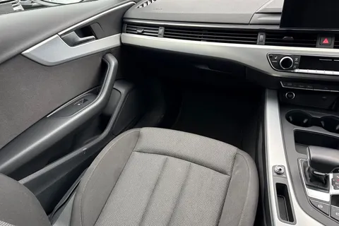 15 of 58 for Audi A4 Avant 2.0 TFSI 35 Technik S Tronic Euro 6 (s/s) 5dr