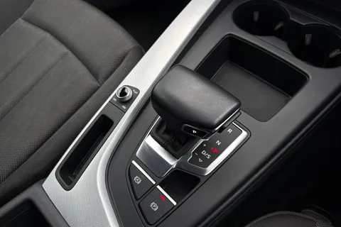 20 of 58 for Audi A4 Avant 2.0 TFSI 35 Technik S Tronic Euro 6 (s/s) 5dr