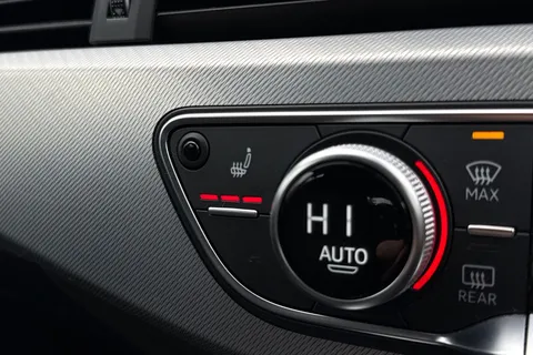 38 of 58 for Audi A4 Avant 2.0 TFSI 35 Technik S Tronic Euro 6 (s/s) 5dr