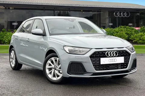  Audi A1 1.0 TFSI 30 Sport Sportback Euro 6 (s/s) 5dr Thumbnail #2