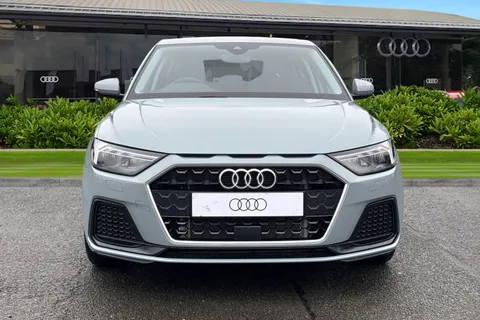  Audi A1 1.0 TFSI 30 Sport Sportback Euro 6 (s/s) 5dr Thumbnail #6