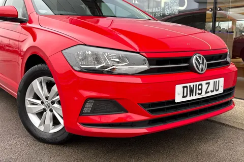 DW19ZJU Volkswagen Polo 1.0 TSI SE Euro 6 (s/s) 5dr Thumbnail #9