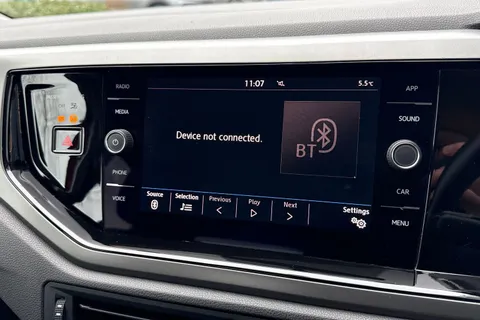 DW19ZJU Volkswagen Polo 1.0 TSI SE Euro 6 (s/s) 5dr Thumbnail #34