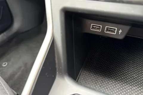 DW19ZJU Volkswagen Polo 1.0 TSI SE Euro 6 (s/s) 5dr Thumbnail #50