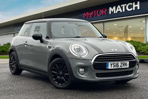 YS16ZRK Mini Hatch 1.5 Cooper D Euro 6 (s/s) 3dr Thumbnail #2