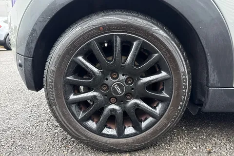 YS16ZRK Mini Hatch 1.5 Cooper D Euro 6 (s/s) 3dr Thumbnail #10