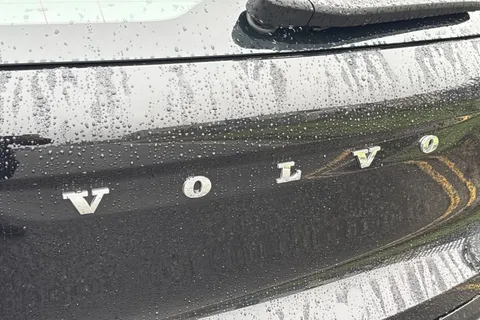 DL25RXT Volvo Xc40 2.0 B4P Plus Dark 5dr Auto Thumbnail #28