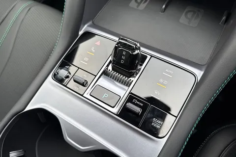  BYD Seal U 1.5 DM-i 18.3kWh Boost CVT Auto Euro 6 (s/s) 5dr Thumbnail #20