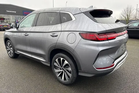  BYD Seal U 1.5 DM-i 18.3kWh Boost CVT Auto Euro 6 (s/s) 5dr Thumbnail #30