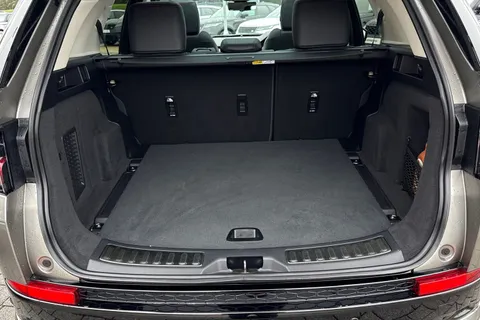 DS72XGE Land Rover Discovery Sport 1.5 P300e Urban Edition 5dr Thumbnail #12