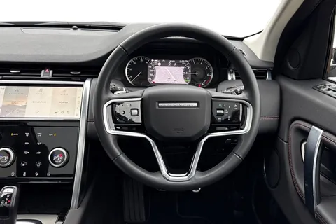 DS72XGE Land Rover Discovery Sport 1.5 P300e Urban Edition 5dr Thumbnail #17