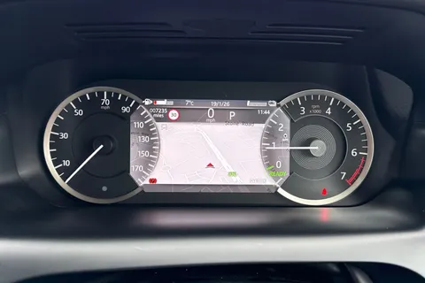 DS72XGE Land Rover Discovery Sport 1.5 P300e Urban Edition 5dr Thumbnail #18