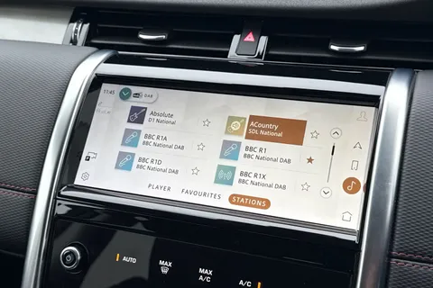 DS72XGE Land Rover Discovery Sport 1.5 P300e Urban Edition 5dr Thumbnail #36