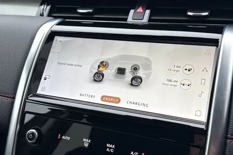 DS72XGE Land Rover Discovery Sport 1.5 P300e Urban Edition 5dr Thumbnail #42