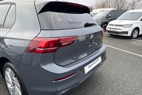 KM75BFJ Volkswagen Golf 1.5 TSI 204 Match eHybrid 5dr DSG Thumbnail #8