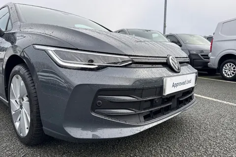 KM75BFJ Volkswagen Golf 1.5 TSI 204 Match eHybrid 5dr DSG Thumbnail #9